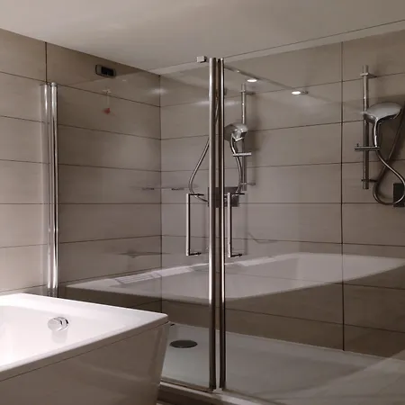 Szálloda Rmh Des Arts 4*