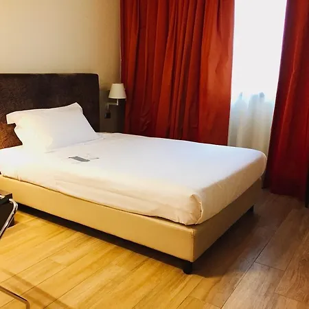Rmh Des Arts Szálloda 4*