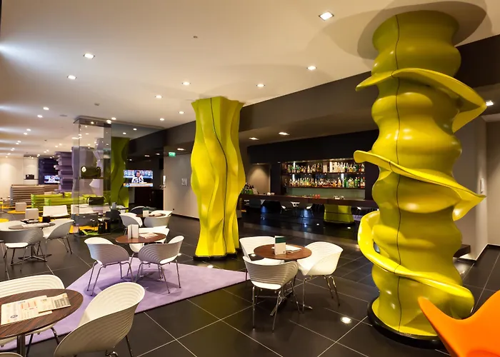 Отель Rmh Des Arts 4*