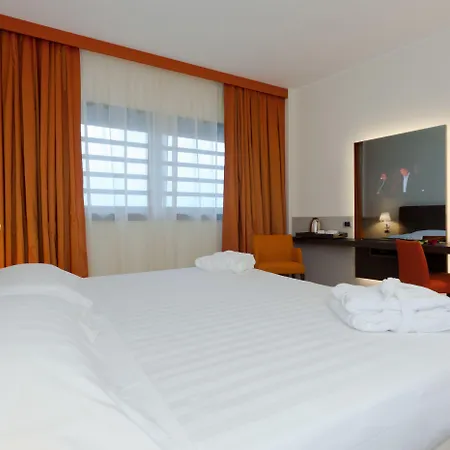 Rmh Des Arts Hotel Modena