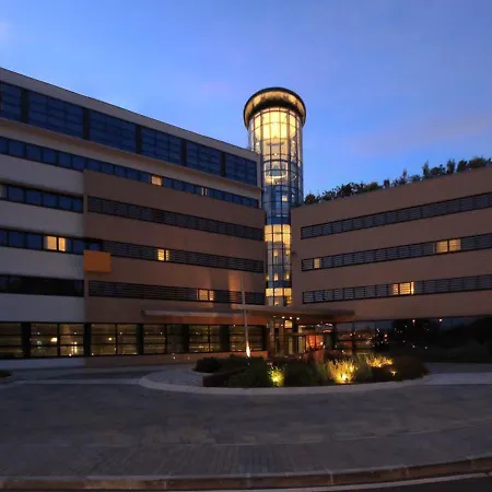 Rmh Des Arts Hotel Módena