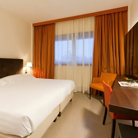 Rmh Des Arts Hotel Modena