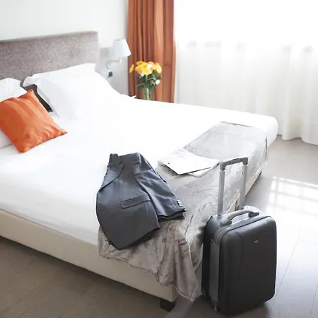 Rmh Des Arts Hotel Modena