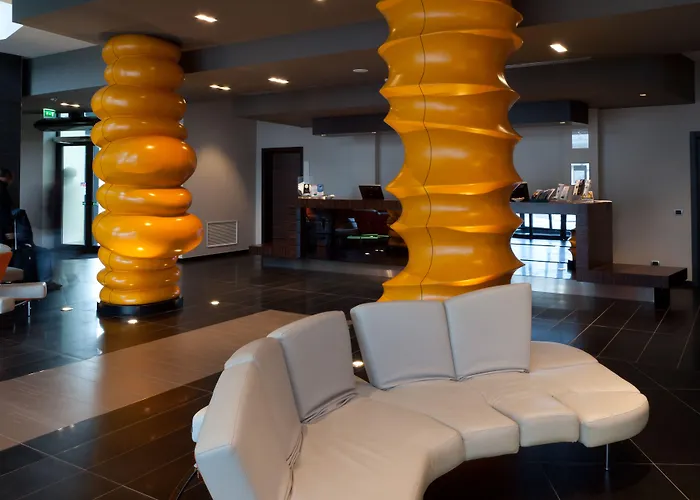 Hotell Rmh Des Arts 4*