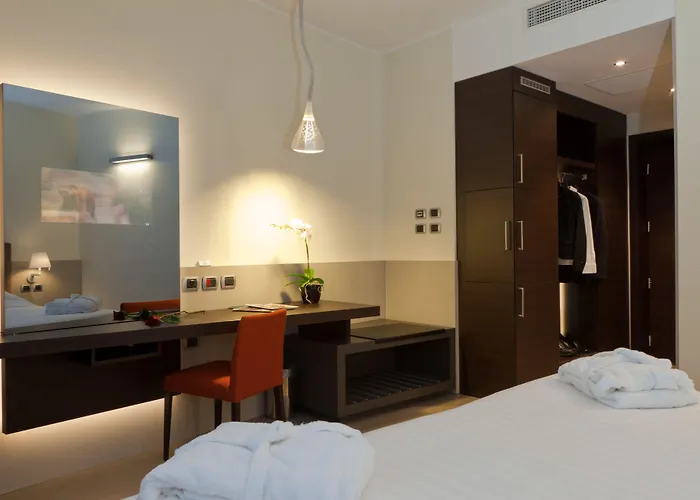 Rmh Des Arts Hotel 4*