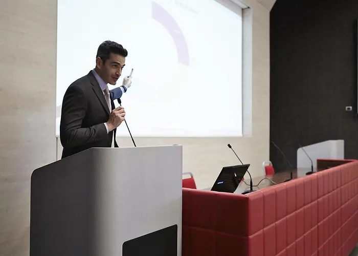 Rmh Des Arts Hotell 4*