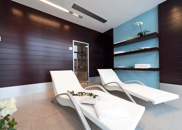 Hotell Rmh Des Arts Modena